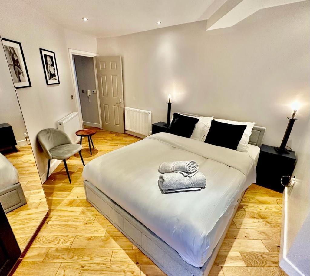 30 Secs To Euston Station Apartment London Exterior photo